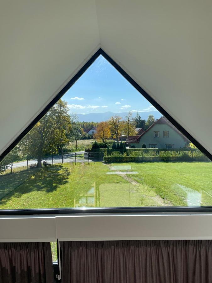 Apartmán Zakatek Na Lipowej Komarno Exteriér fotografie